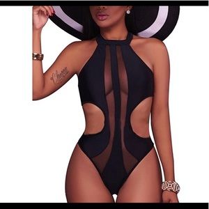 One peice bathing suit